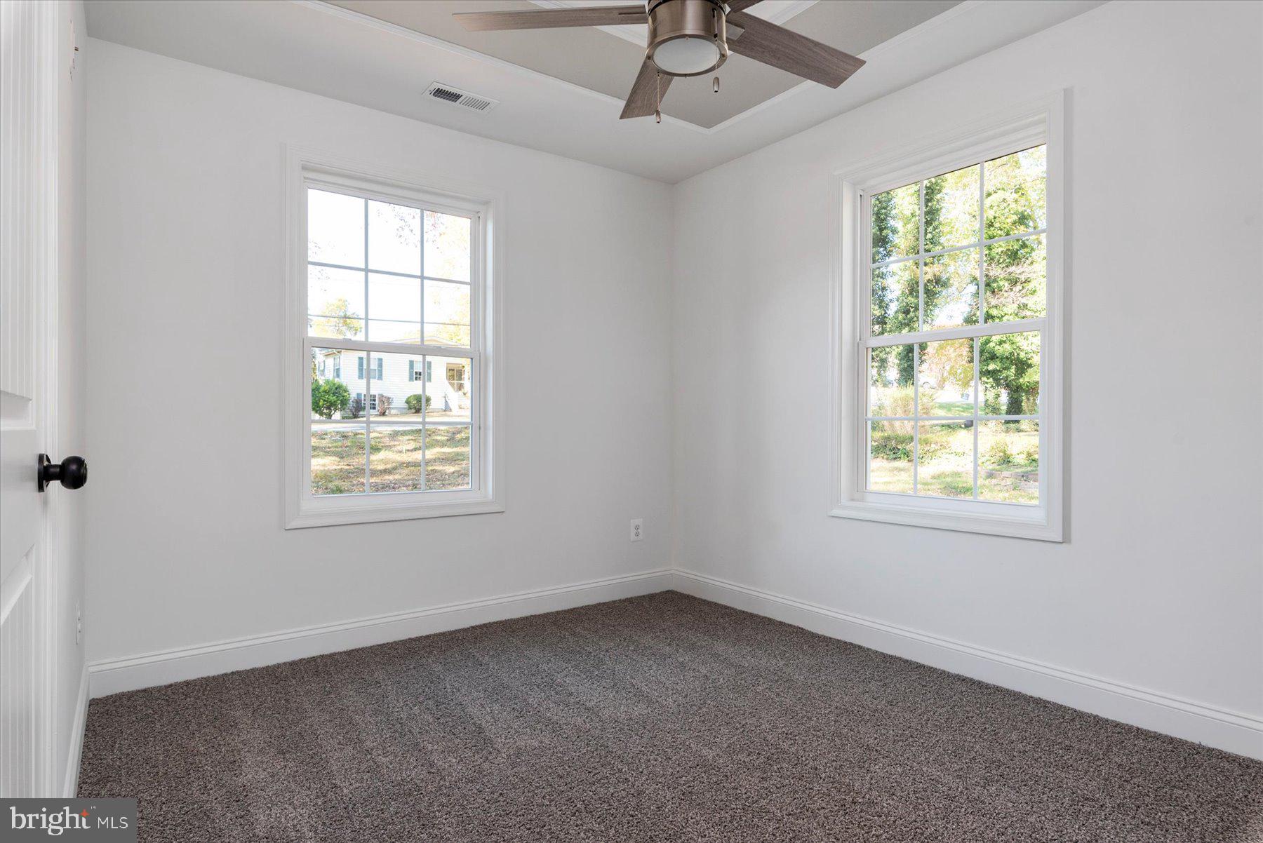 219 Magothy Beach Road Pasadena, MD 21122 - Photo 23 of 31