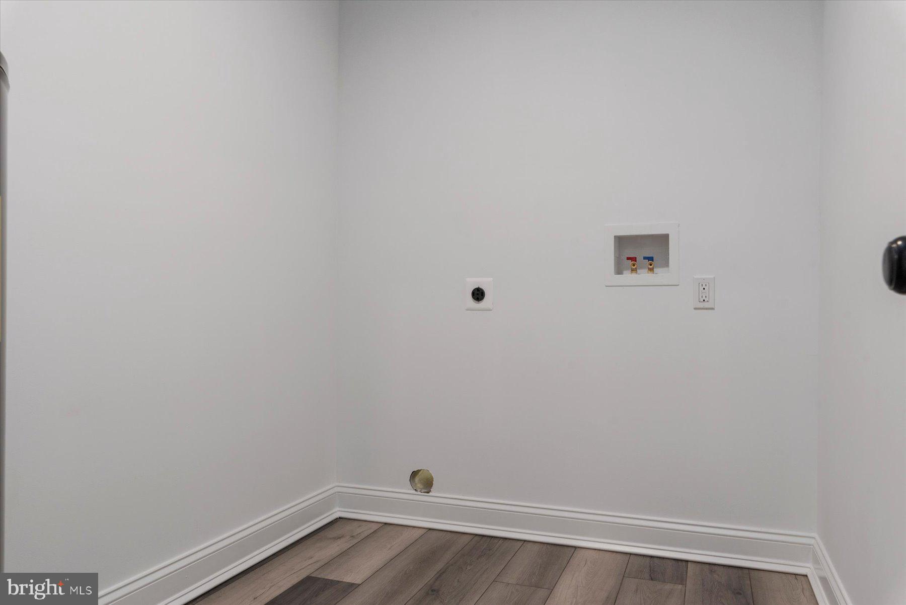 219 Magothy Beach Road Pasadena, MD 21122 - Photo 27 of 31