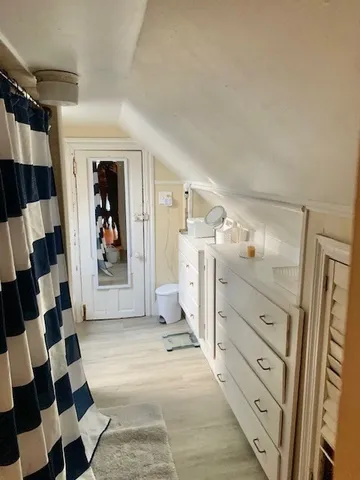 a view of a walk in closet