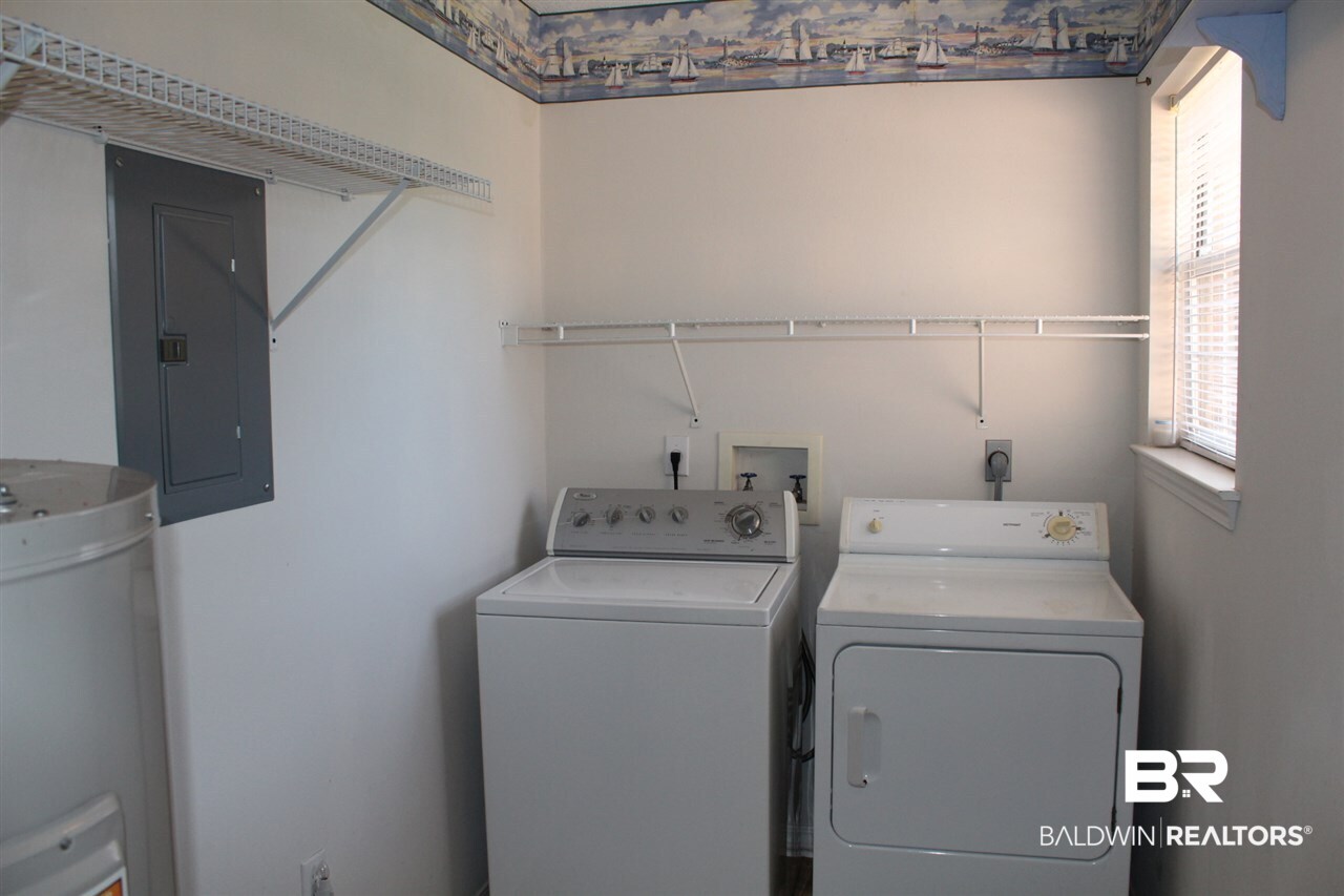 101 Pennbrooke Loop Foley, AL 36535 - Photo 17 of 43 Laundry Room