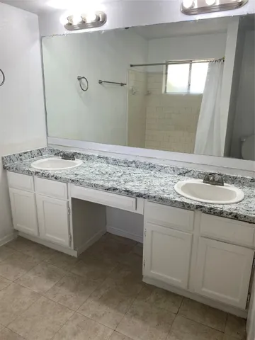 $1,500 | 19422 Lazy Valley Drive, Katy, TX 77449