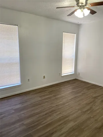 $1,500 | 19422 Lazy Valley Drive, Katy, TX 77449