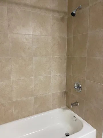 $1,500 | 19422 Lazy Valley Drive, Katy, TX 77449