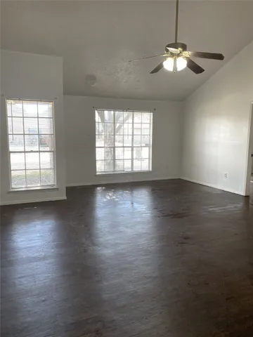 $1,500 | 19422 Lazy Valley Drive, Katy, TX 77449