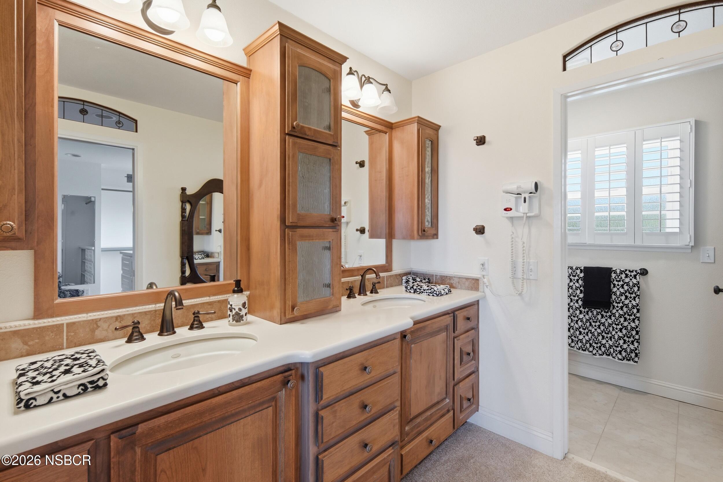 4475 Whitecliff Place Santa Maria, CA 93455 - Photo 26 of 44 4475 Whitecliff pl-32