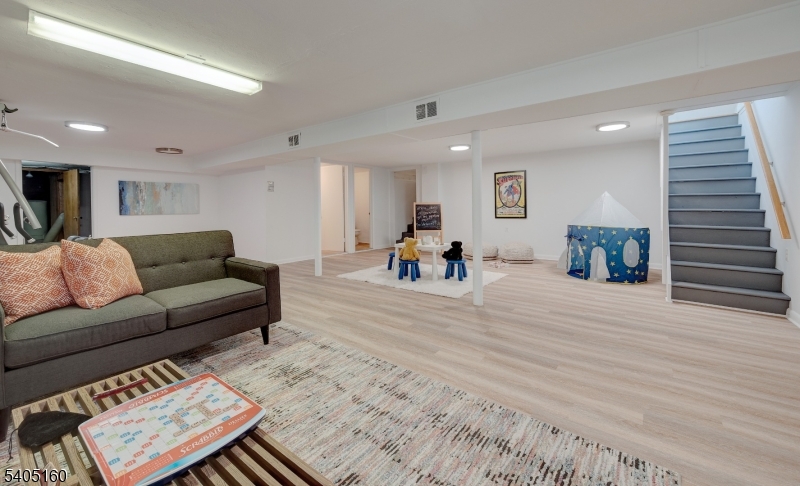 684 Longview Road South Orange, NJ 07079 - Photo 32 of 41