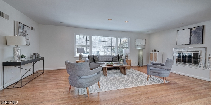 684 Longview Road South Orange, NJ 07079 - Photo 6 of 41