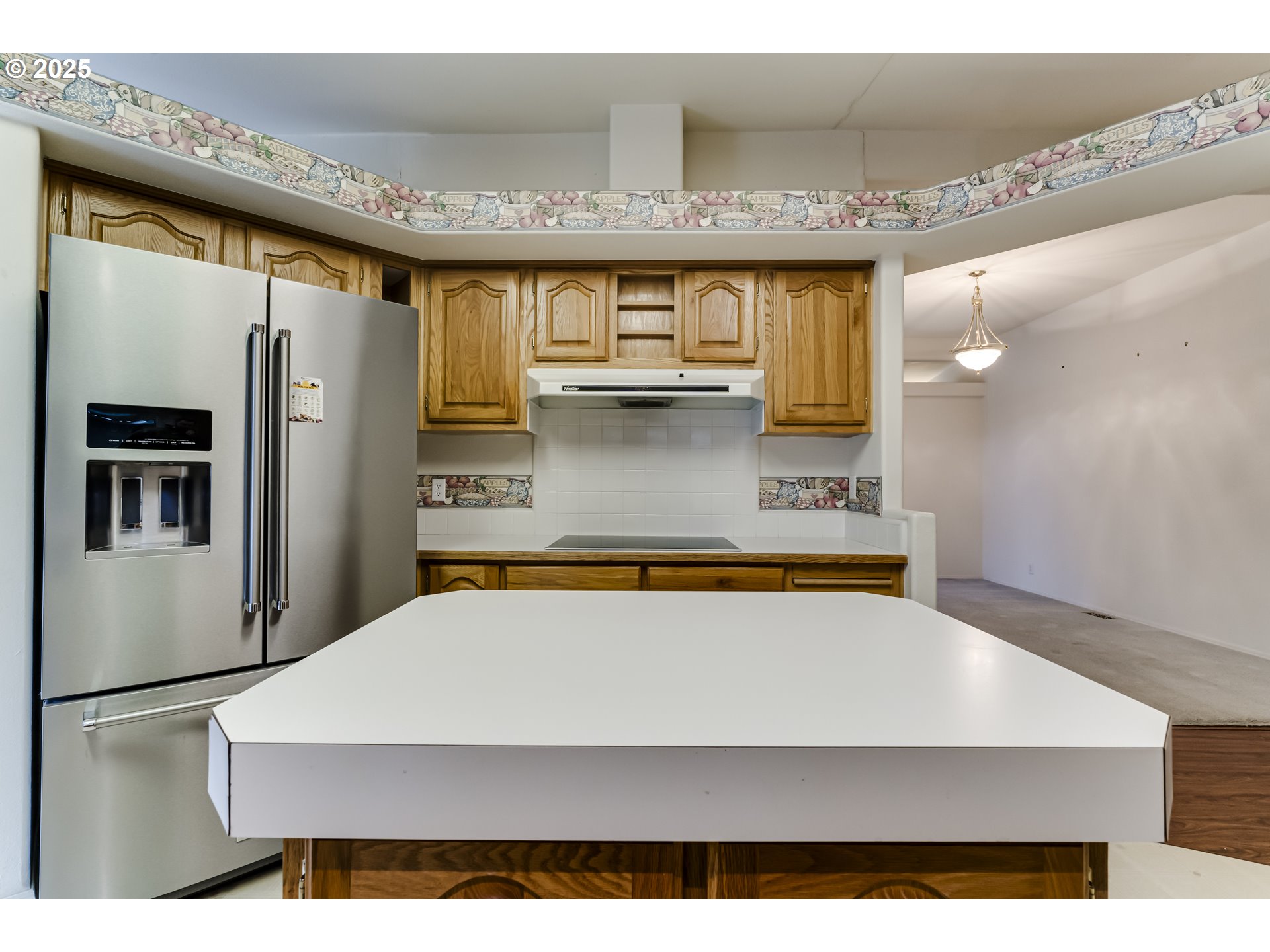 1830 Summerfield Avenue Eugene, OR 97402 - Photo 13 of 39 Kitchen