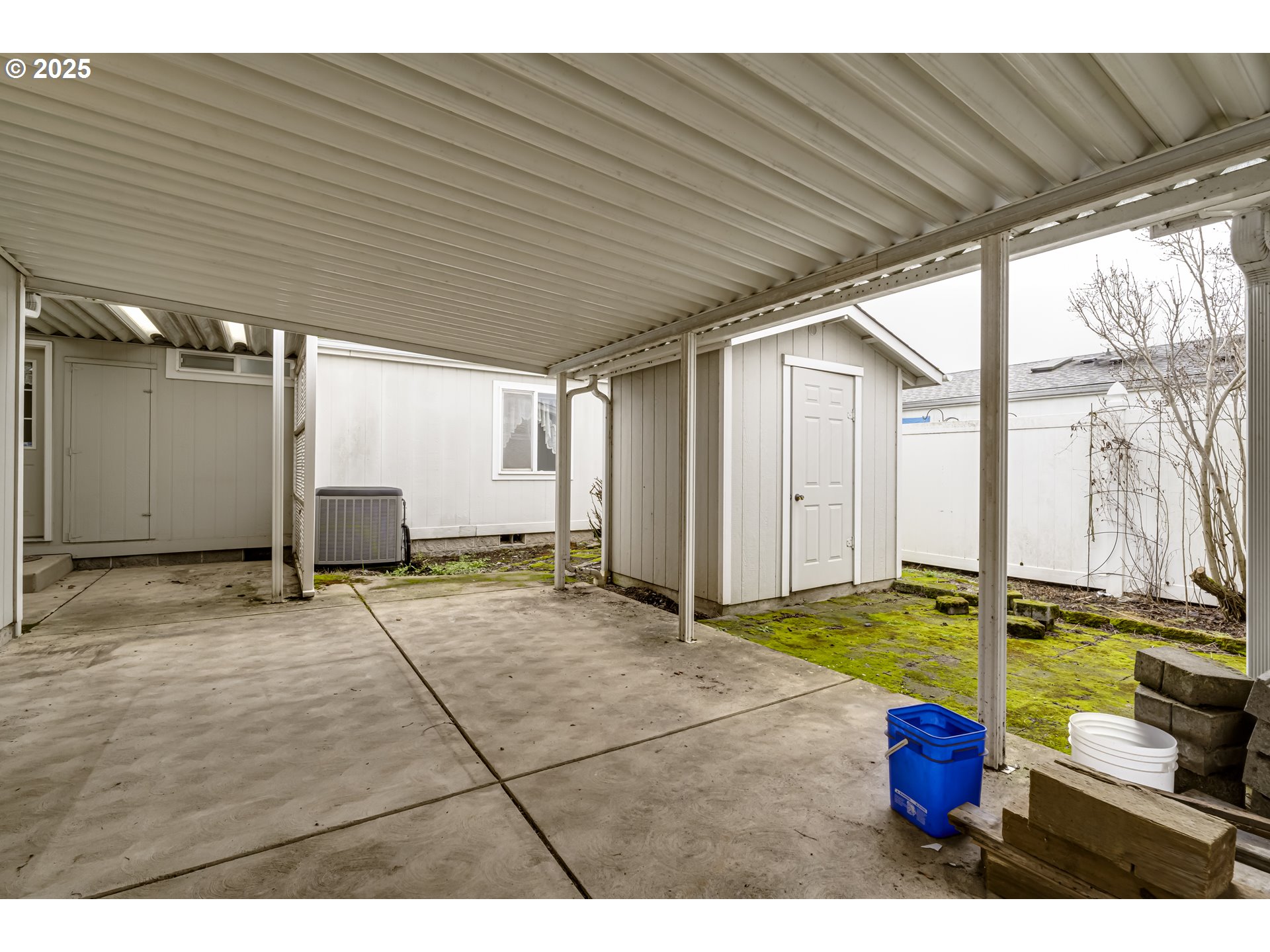1830 Summerfield Avenue Eugene, OR 97402 - Photo 36 of 39