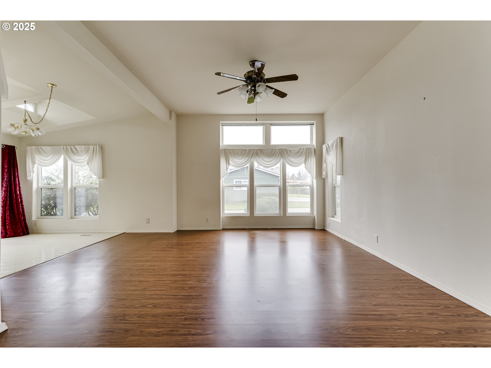 1830 Summerfield Avenue Eugene, OR 97402 - Photo 8 of 39