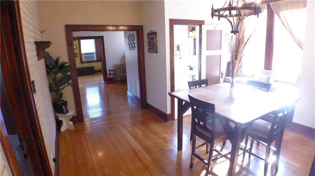 1097 Broughton Road Pittsburgh, PA 15236 - Photo 6 of 25 Gallery Image 6