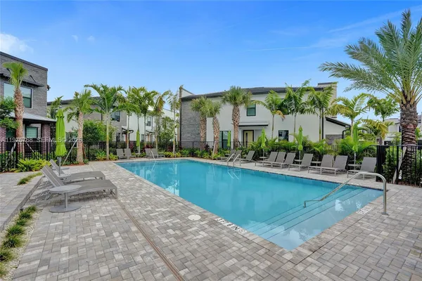 $4,350 | 8339 Northwest 7th Place, Plantation, FL 33324