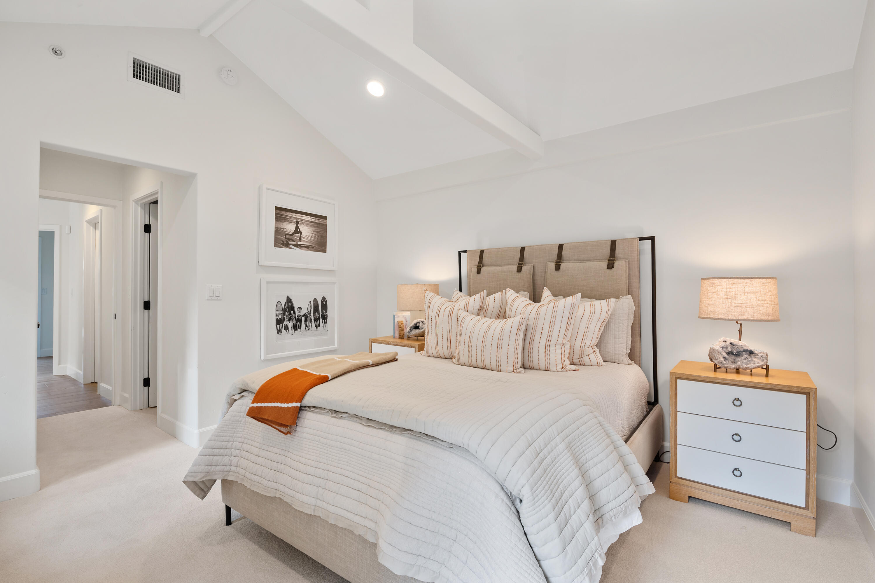 104 La Vereda Road Montecito, CA 93108 - Photo 12 of 15 a bedroom with a bed and a lamp