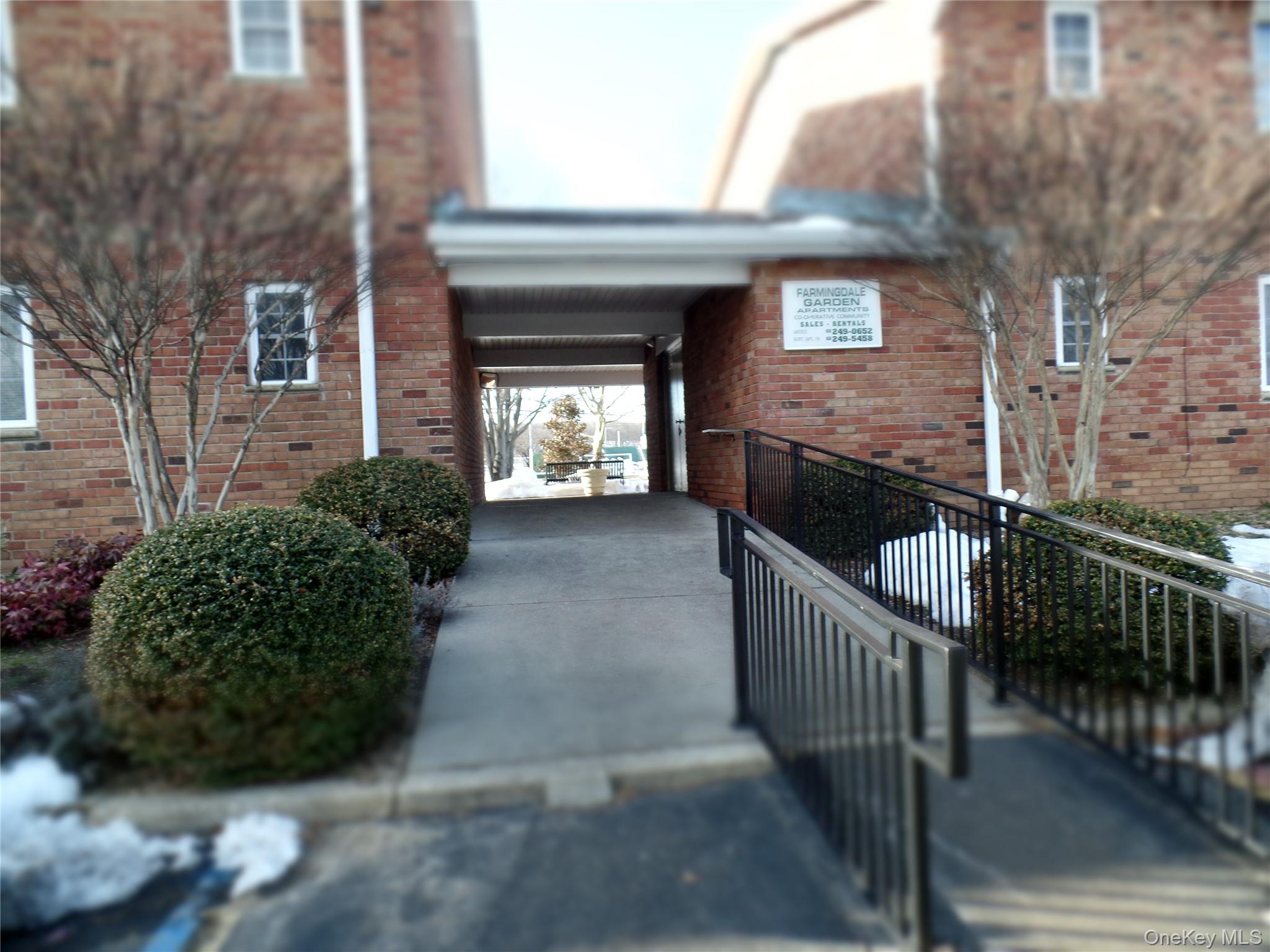 1233 Melville Road, Unit 24 Farmingdale, NY 11735 - Photo 11 of 40