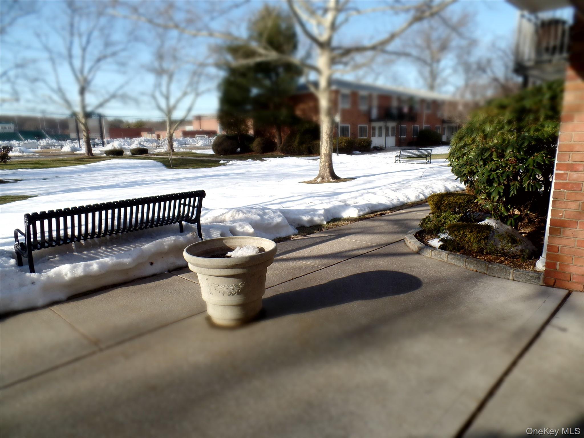 1233 Melville Road, Unit 24 Farmingdale, NY 11735 - Photo 13 of 40