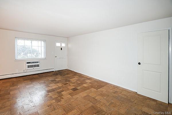 1233 Melville Road, Unit 24 Farmingdale, NY 11735 - Photo 26 of 40