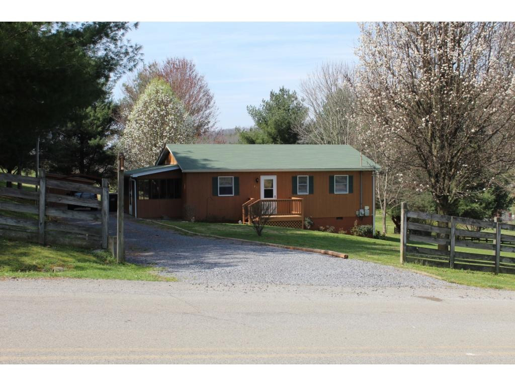485 Henson Road Bristol, TN 37620 - Photo 1 of 16 400 Henson Road