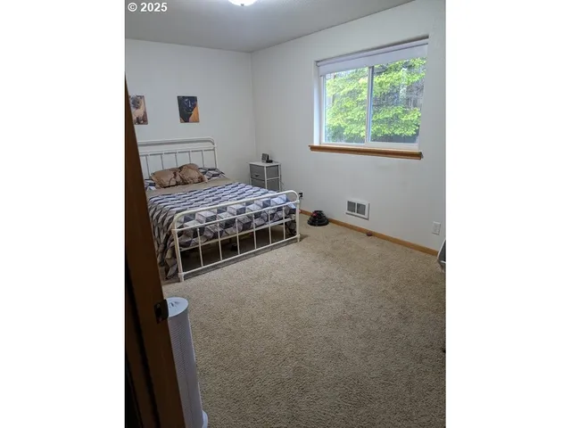 $279,000 | 1150 Hemlock Street, Unit 17, Florence, OR 97439