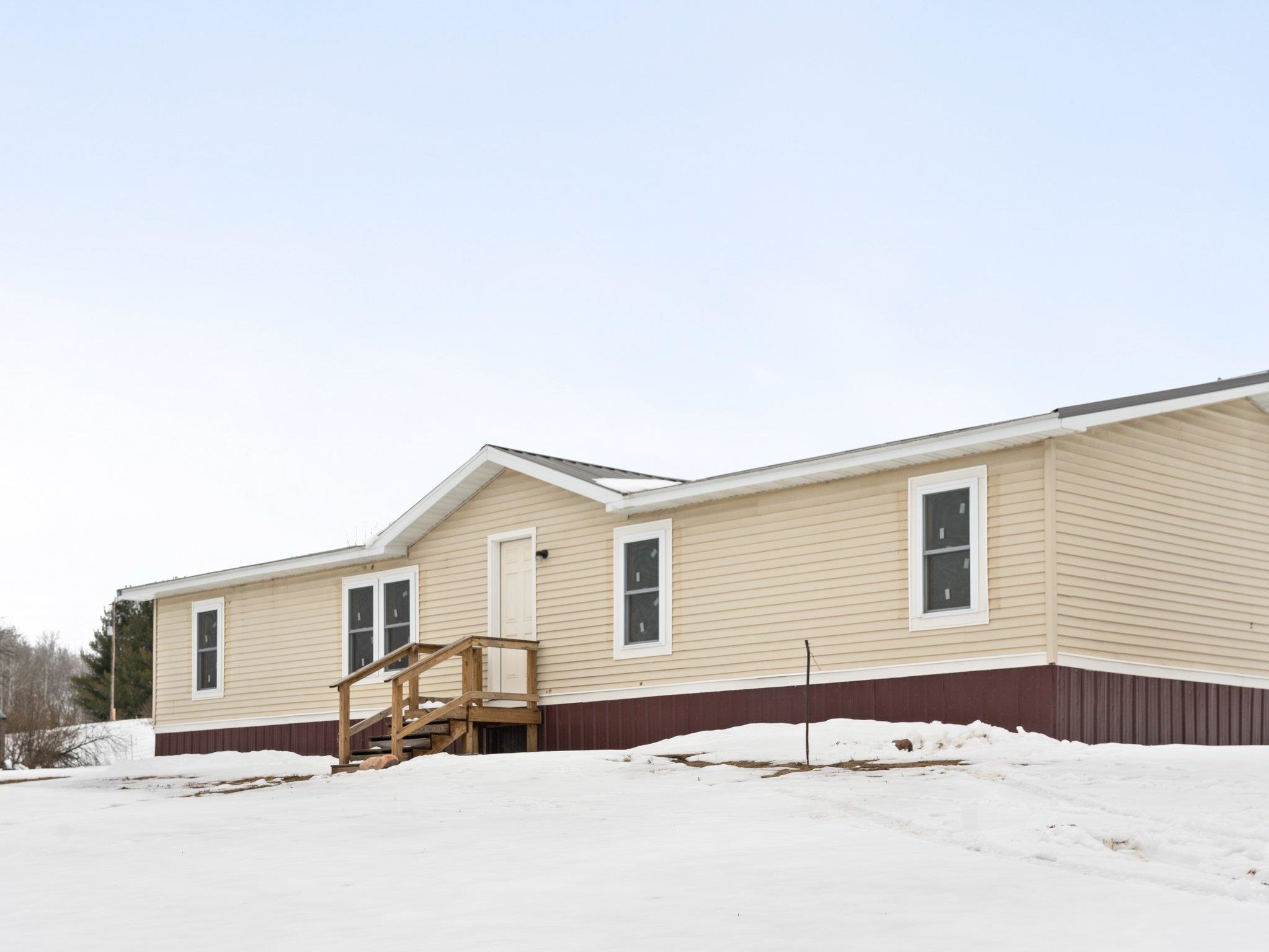 2538 22 Mile Road Sears, MI 49679 - Photo 3 of 34