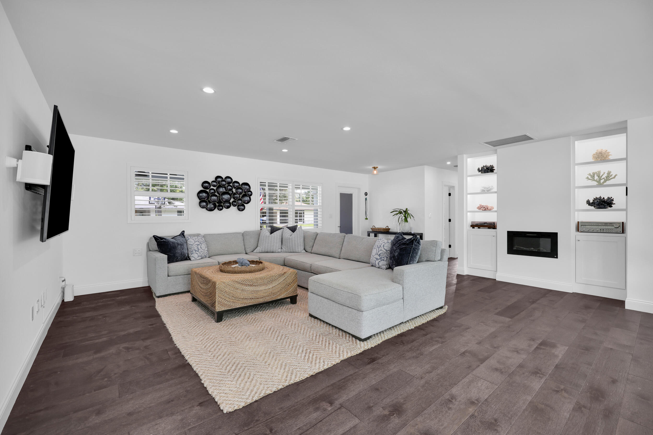 8 Windsor Road West Jupiter, FL 33469 - Photo 9 of 46 9_8p3a9783
