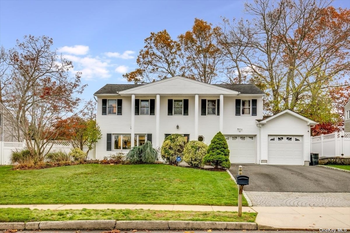 16 Wesleyan Road Commack, NY 11725 - Photo 1 of 1 Gallery Image 1