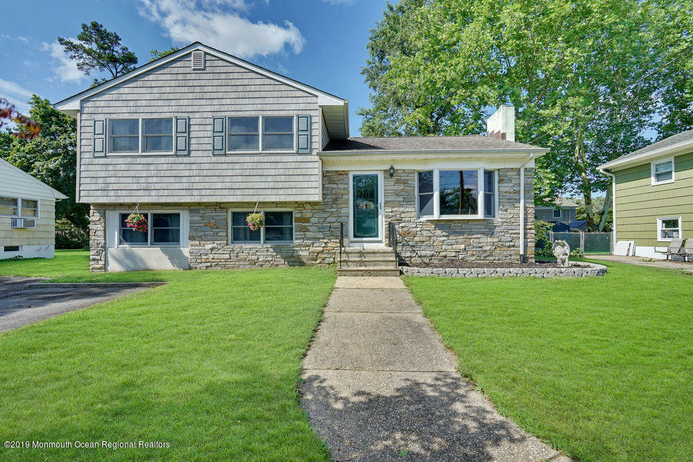 16 Leone Road Toms River, NJ 08755 - Photo 1 of 63 16 Leone Rd.