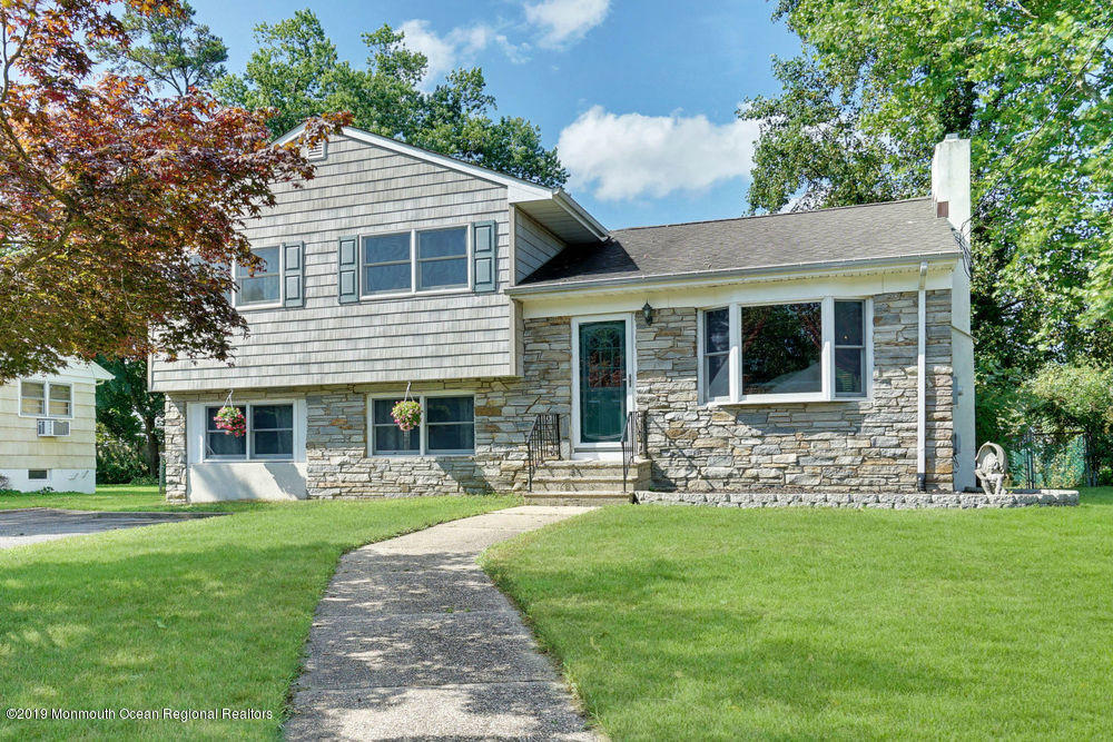 16 Leone Road Toms River, NJ 08755 - Photo 2 of 63 16 Leone Rd.