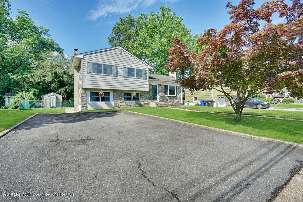 16 Leone Road Toms River, NJ 08755 - Photo 4 of 63 16 Leone Rd.