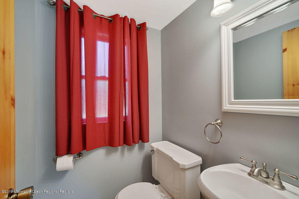 16 Leone Road Toms River, NJ 08755 - Photo 44 of 63 Half bathroom