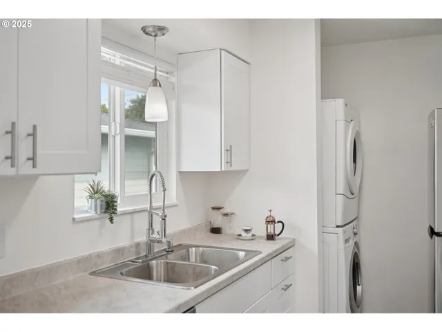 $155,000 | 1495 Northeast Kane Drive, Gresham, OR 97030