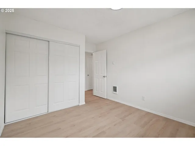 $155,000 | 1495 Northeast Kane Drive, Gresham, OR 97030