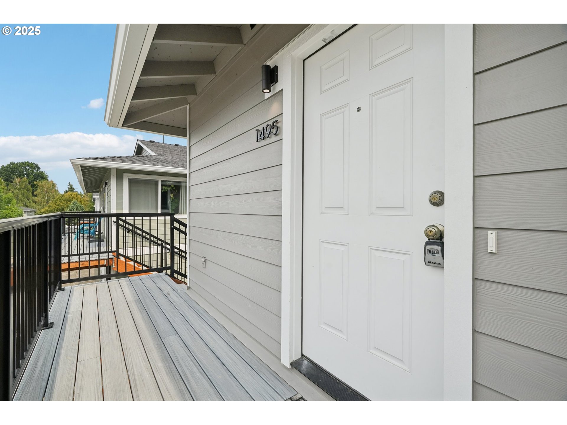 1495 Northeast Kane Drive Gresham, OR 97030 - Photo 4 of 48 a view of balcony with wooden floor