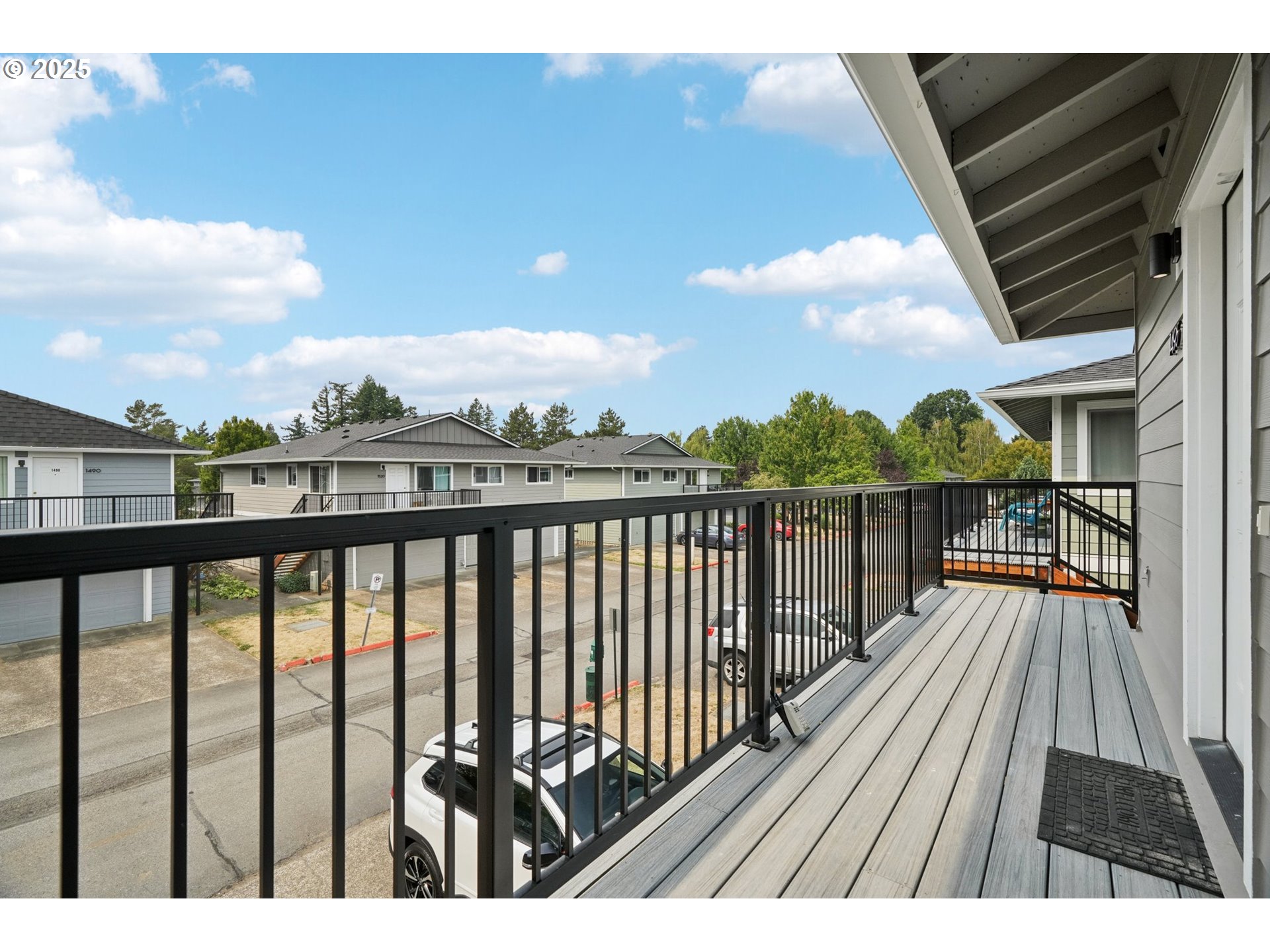 1495 Northeast Kane Drive Gresham, OR 97030 - Photo 5 of 48 a view of city from a balcony