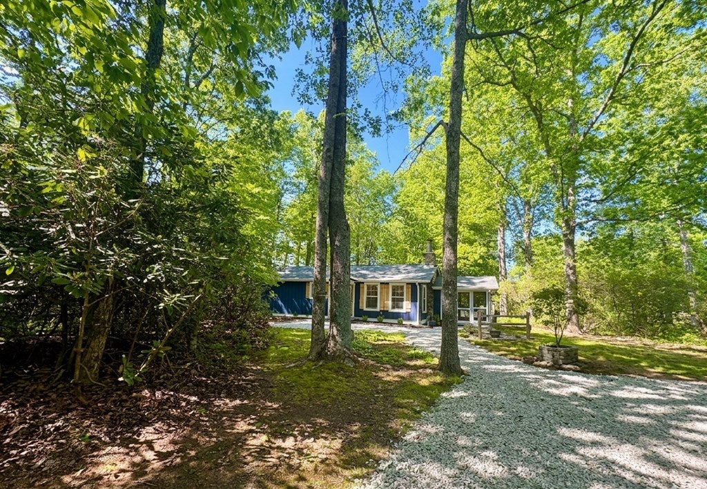 200 Spring Branch Road Fancy Gap, VA 24328 - Photo 5 of 40 Gallery Image 5
