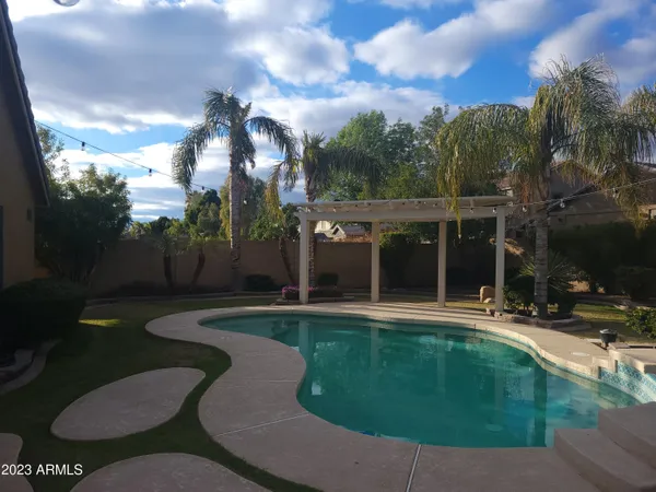 $2,299 | 13406 West Port Royale Lane, Surprise, AZ 85379