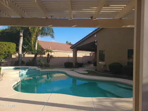 $2,299 | 13406 West Port Royale Lane, Surprise, AZ 85379