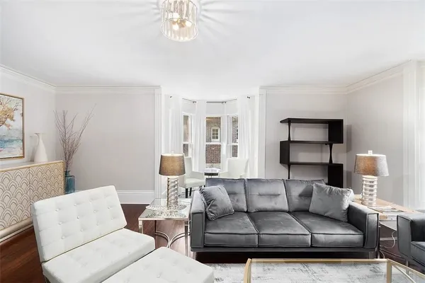 $9,500 | 77 Coggeshall Avenue, Unit N, Newport, RI 02840