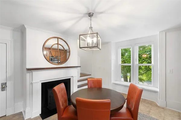$9,500 | 77 Coggeshall Avenue, Unit N, Newport, RI 02840