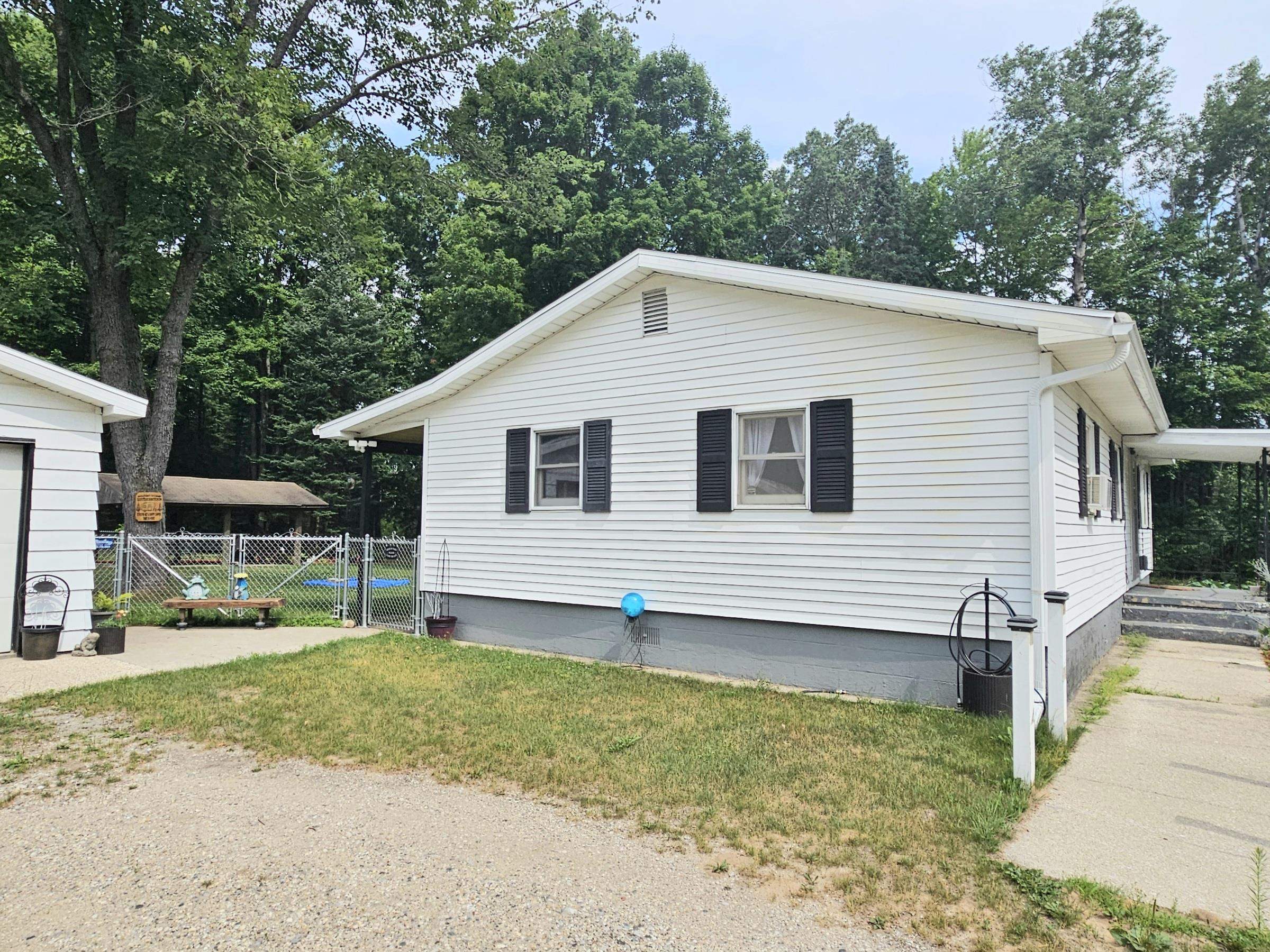 4774 South La Chance Road Lake City, MI 49651 - Photo 36 of 47 1945887-B522DEE4-3C34-4D39-826B-4F31F71448F1.JPG