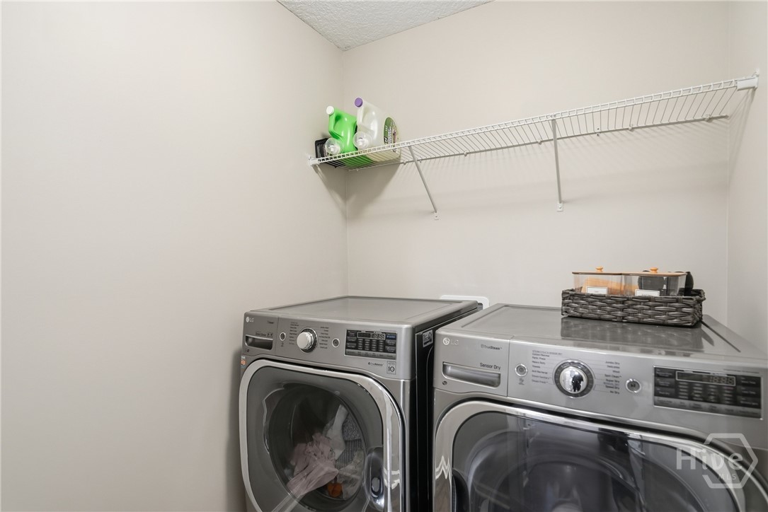 14 Griffin Road Allenhurst, GA 31301 - Photo 25 of 33 laundry room