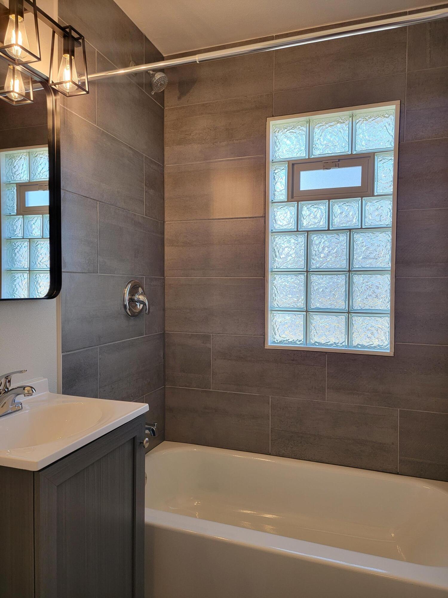 4167 North 70th Street Milwaukee, WI 53216 - Photo 14 of 34 20260312_131416