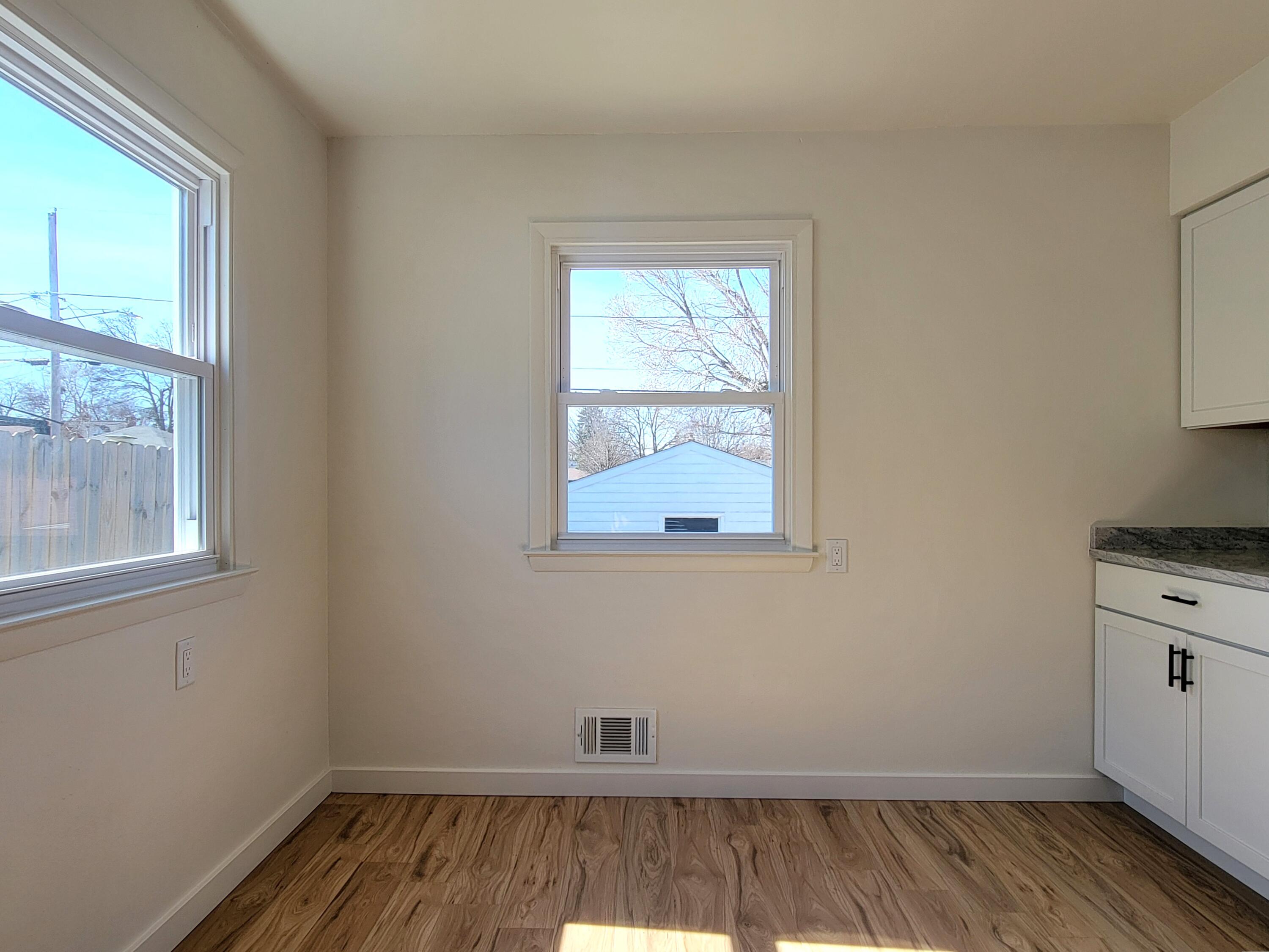 4167 North 70th Street Milwaukee, WI 53216 - Photo 8 of 34 20260312_131636