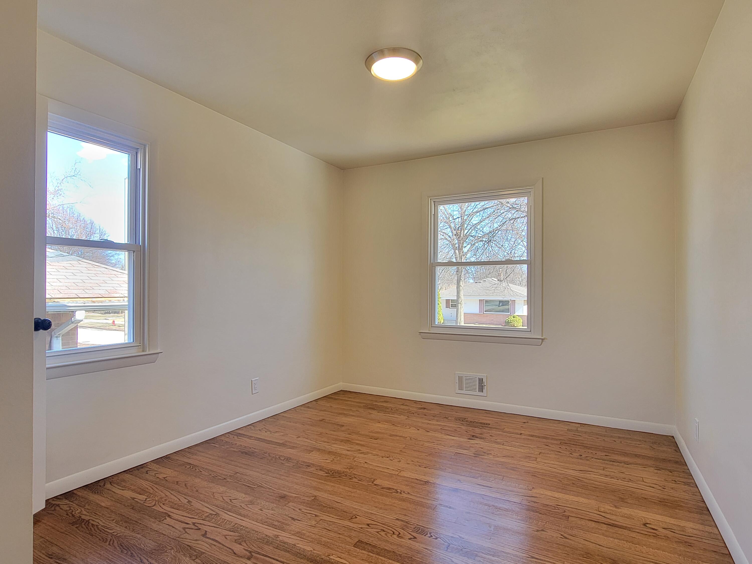 4167 North 70th Street Milwaukee, WI 53216 - Photo 10 of 34 20260312_131116