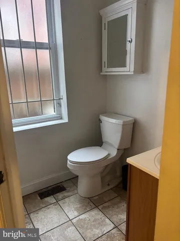 $2,200 | 1625 Edgley Street, Philadelphia, PA 19121