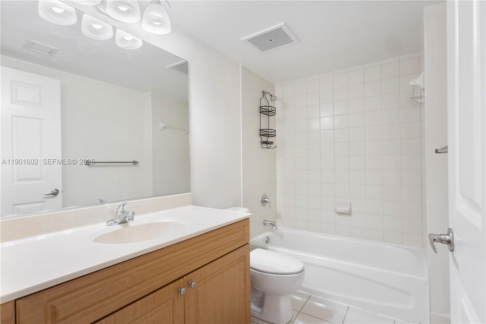 900 Southwest 8th Street, Unit 1009 Miami, FL 33130 - Photo 15 of 26