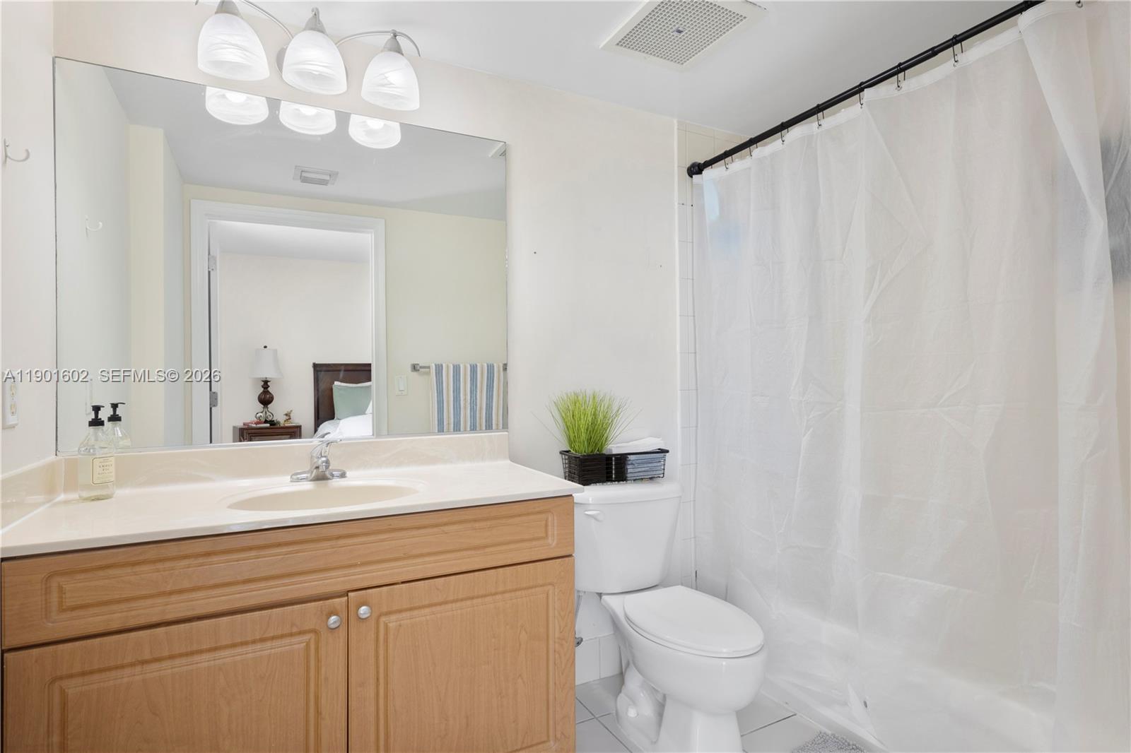 900 Southwest 8th Street, Unit 1009 Miami, FL 33130 - Photo 19 of 26