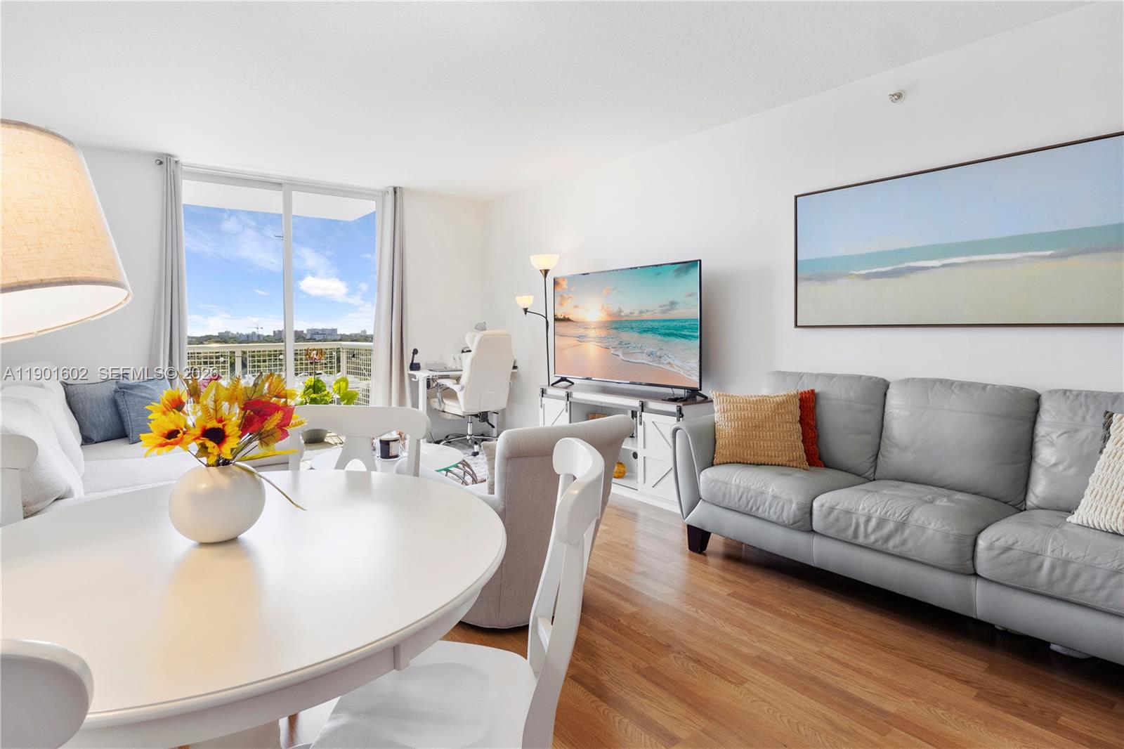 900 Southwest 8th Street, Unit 1009 Miami, FL 33130 - Photo 7 of 26