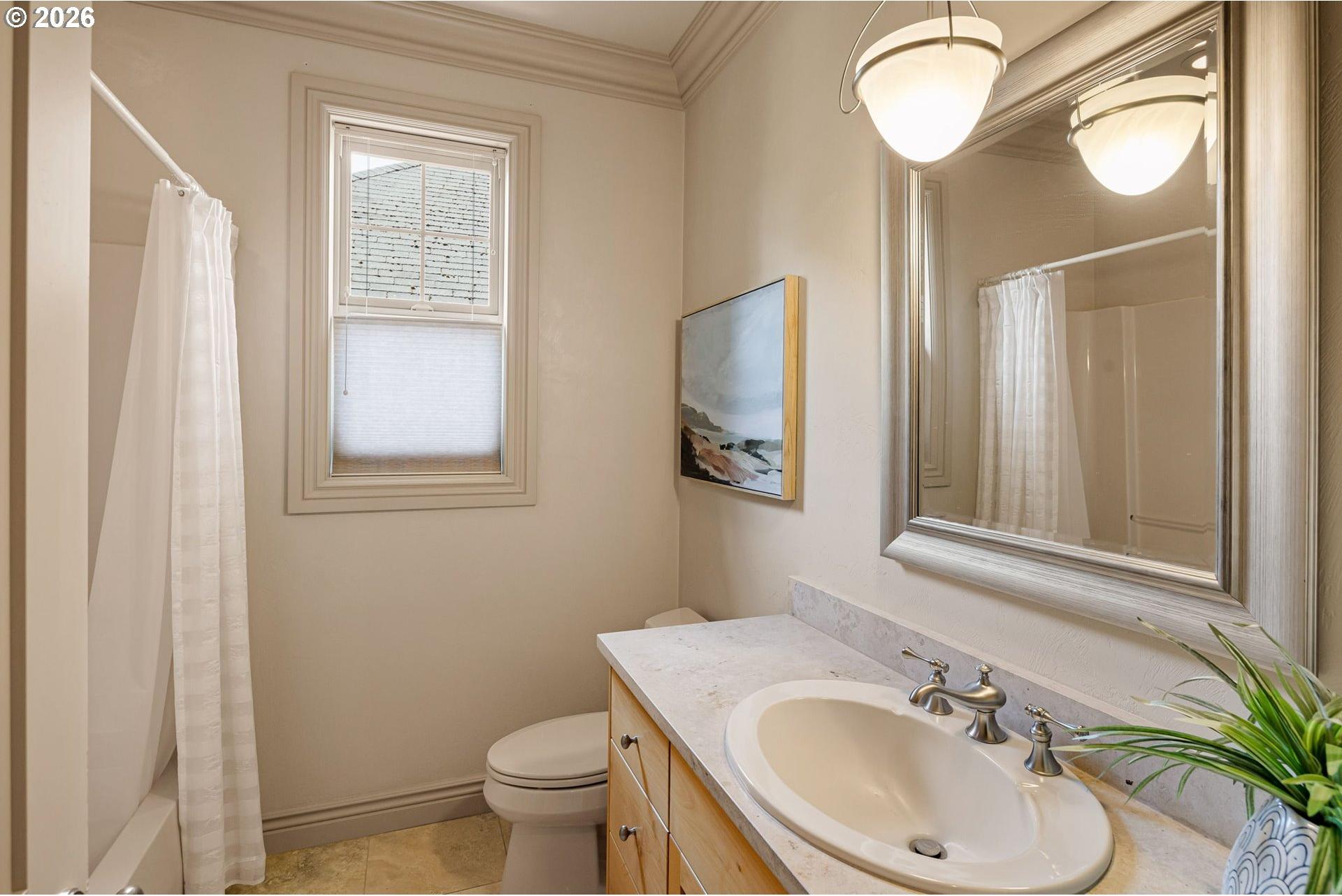 1270 Brickley Road Eugene, OR 97401 - Photo 30 of 47 Bathroom