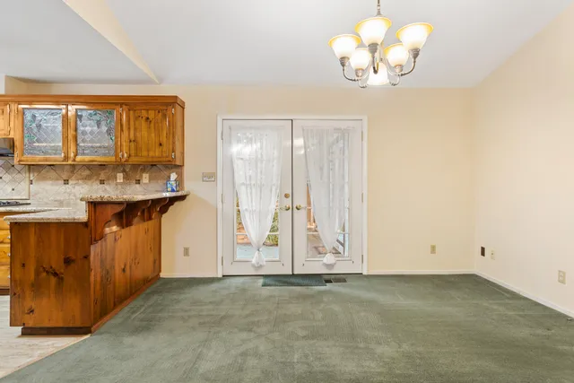 $445,000 | 1675 Lakeside Drive, Redding, CA 96001