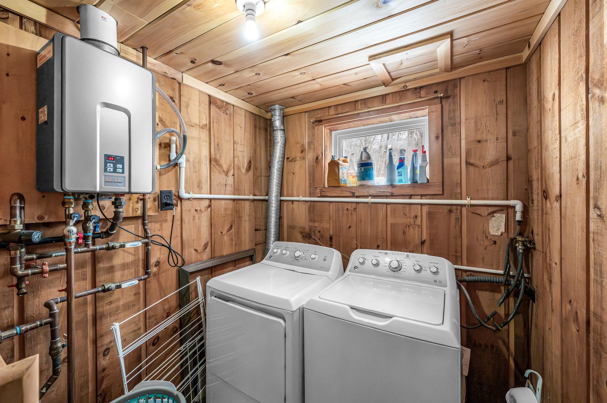 44 Howes Loop Wilmington, VT 05363 - Photo 27 of 37